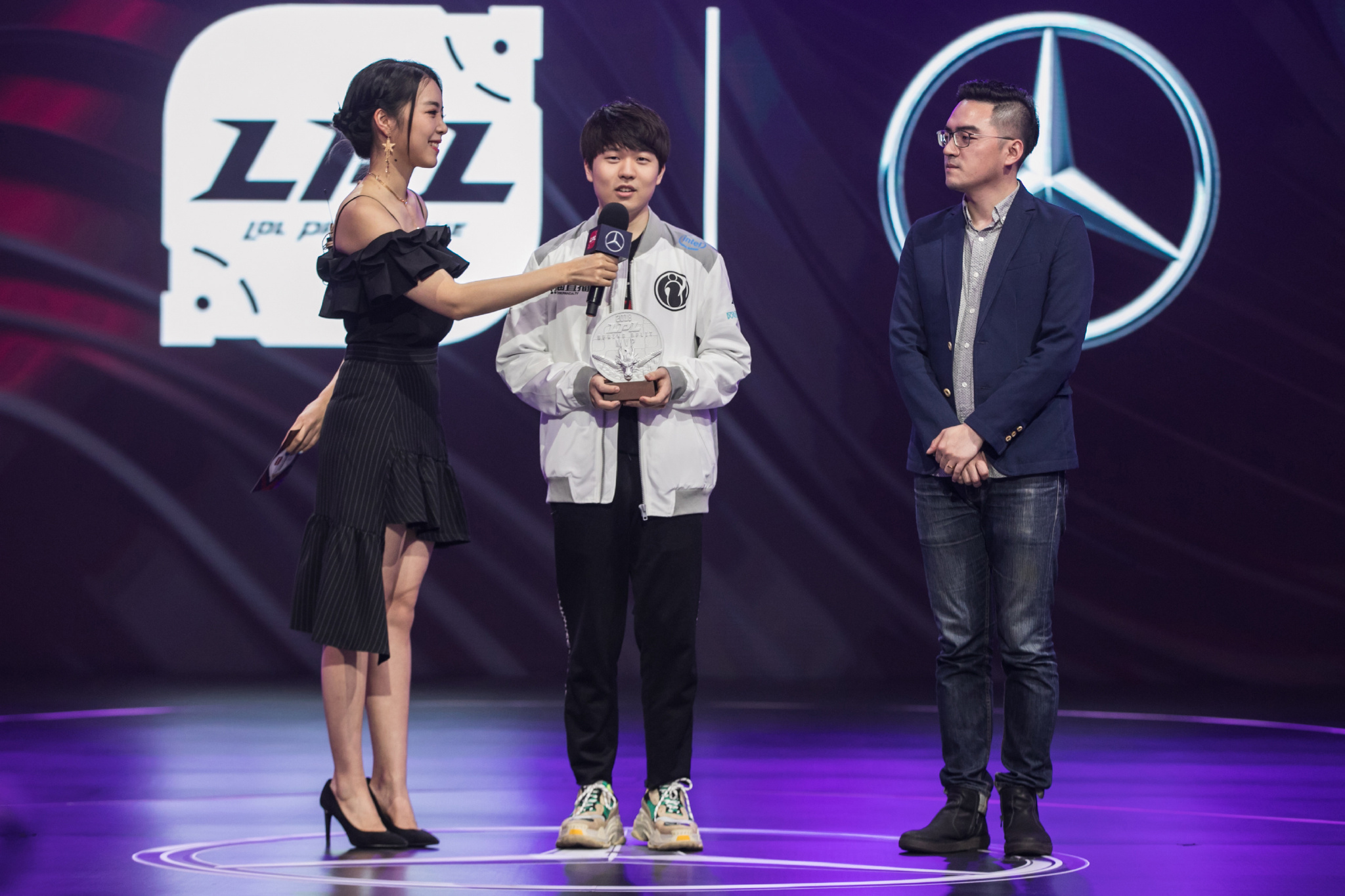 Rookie迎来十五赛季高光表现，切尔西球迷沸腾！